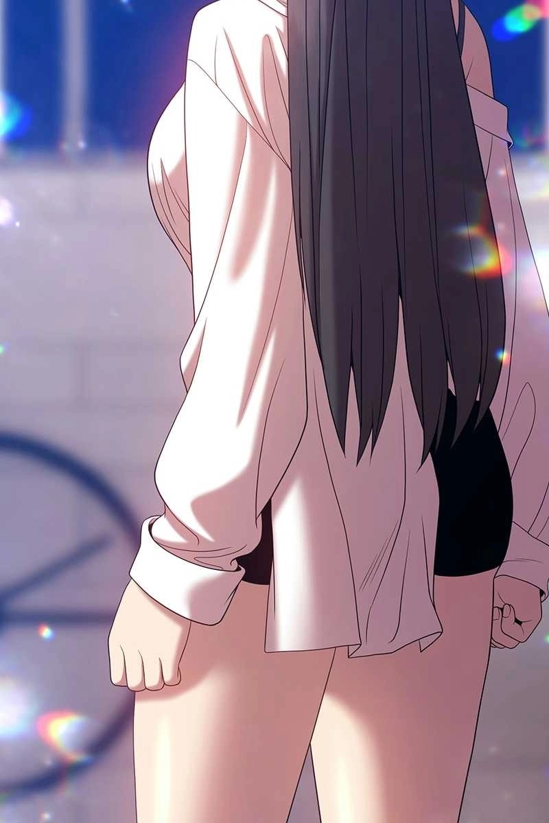 153